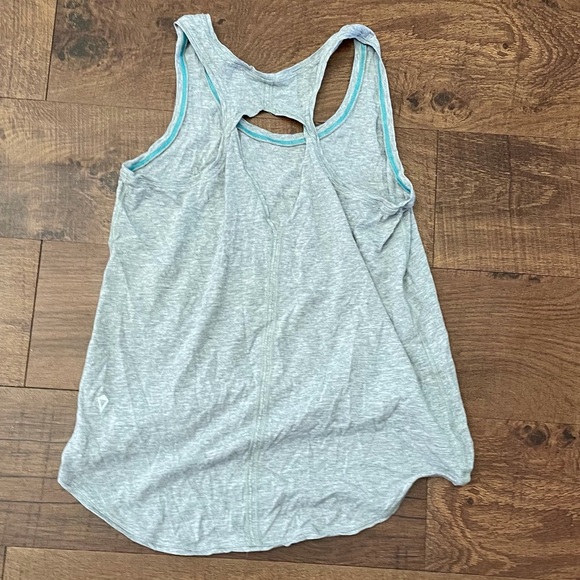 Girls ivivva by Lululemon gray tank sz 12 - Picture 4 of 6